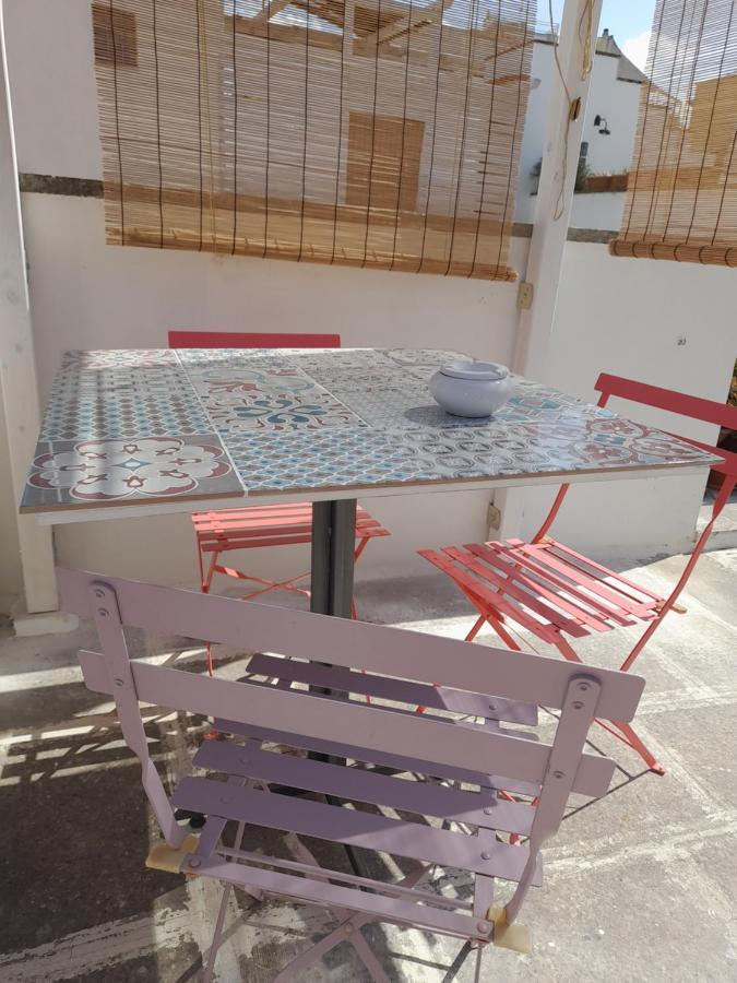 I Templari B&B Self-Contained Бриндизи Экстерьер фото